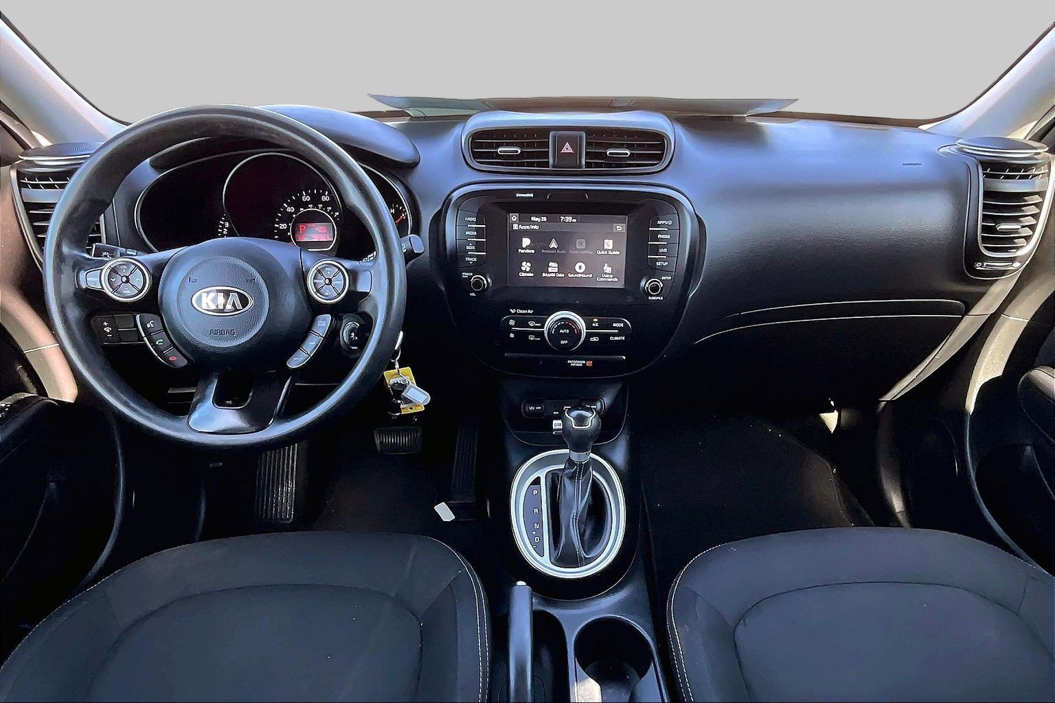 Used 2018 Kia Soul + FWD image 14
