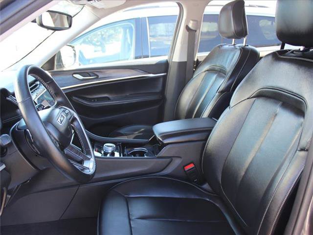 Used 2021 Jeep Grand Cherokee L Limited image 19