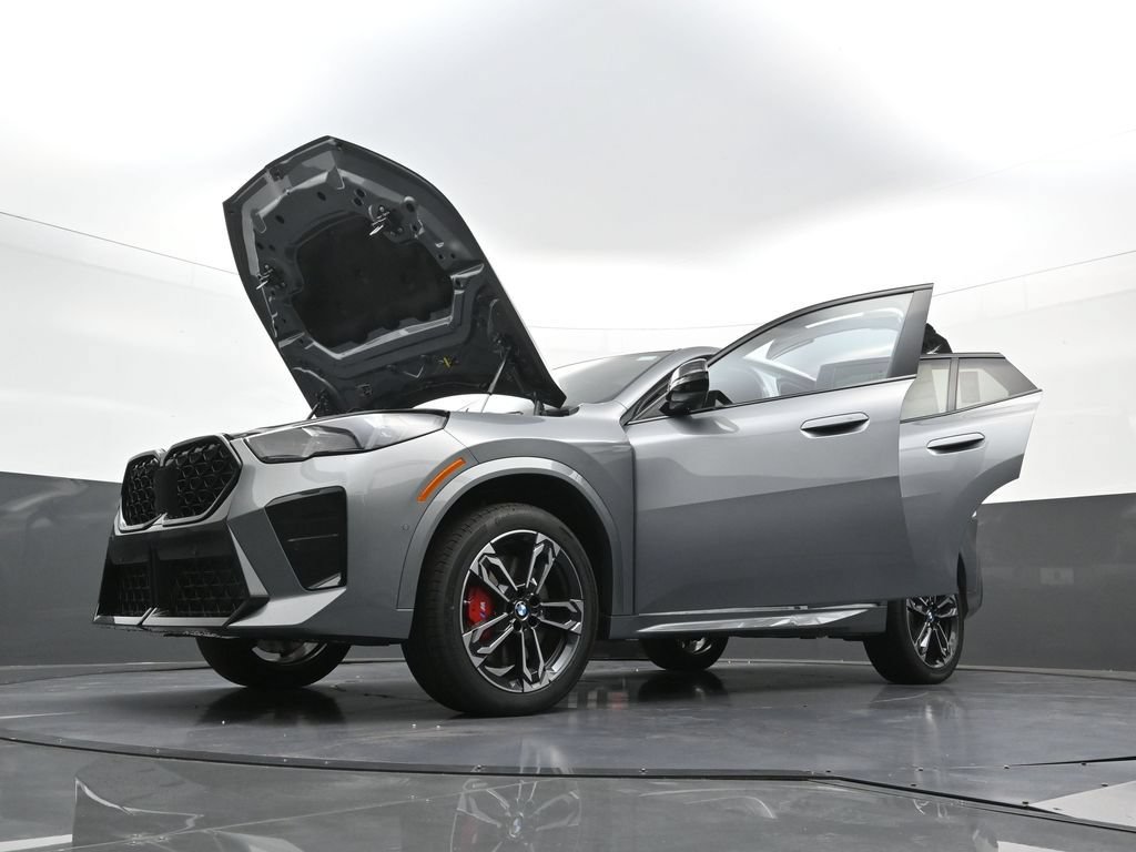 New 2026 BMW X2 xDrive28i w/ Technology Package AWD/4WD image 39
