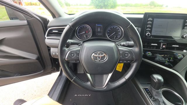 Used 2022 Toyota Camry SE FWD image 24