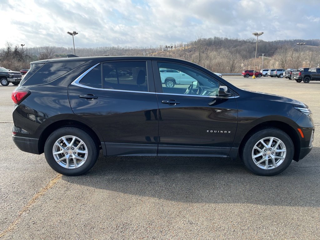 Certified 2023 Chevrolet Equinox LT w/ Driver Convenience Package image 2