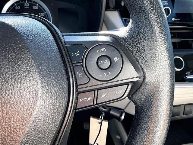 Used 2022 Toyota Corolla Cross L image 20