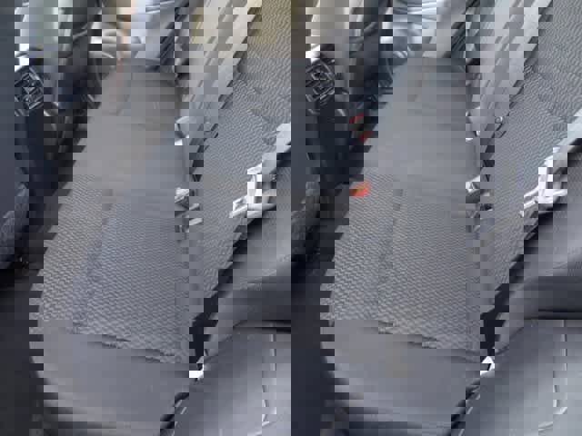 Used 2019 Nissan Rogue Sport S image 19