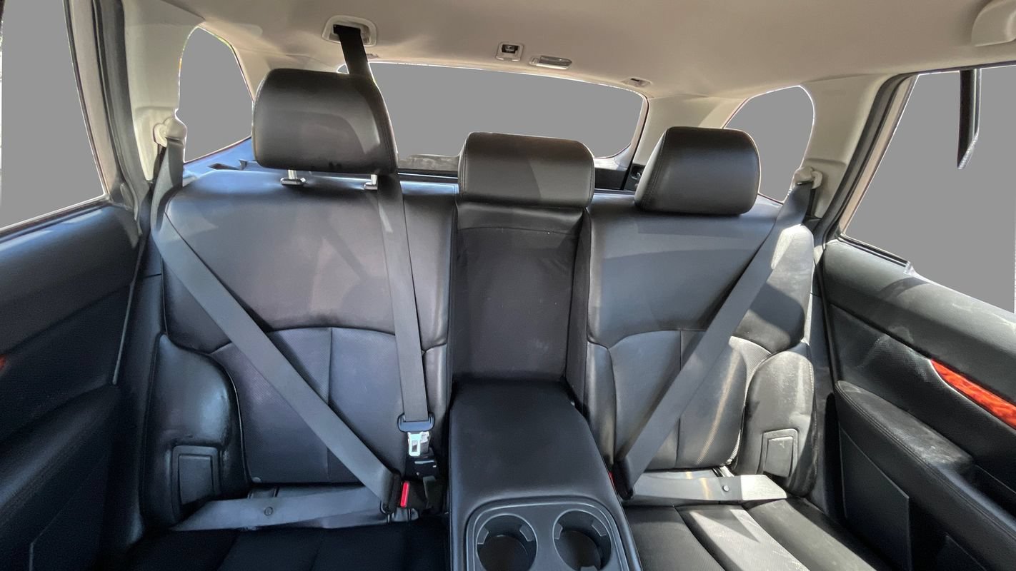 Used 2012 Subaru Outback 2.5i Limited w/ Moonroof Pkg AWD/4WD image 13