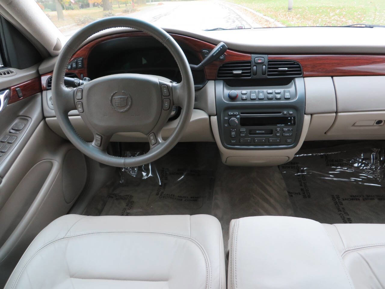 Used 2002 Cadillac De Ville w/ Comfort/Convenience Pkg image 16