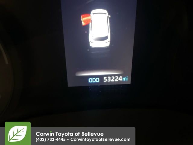 Certified 2024 Toyota Sienna XLE image 10