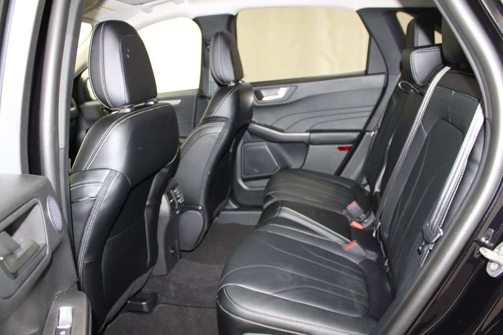 New 2025 Ford Escape SE w/ PHEV Premium Package image 23