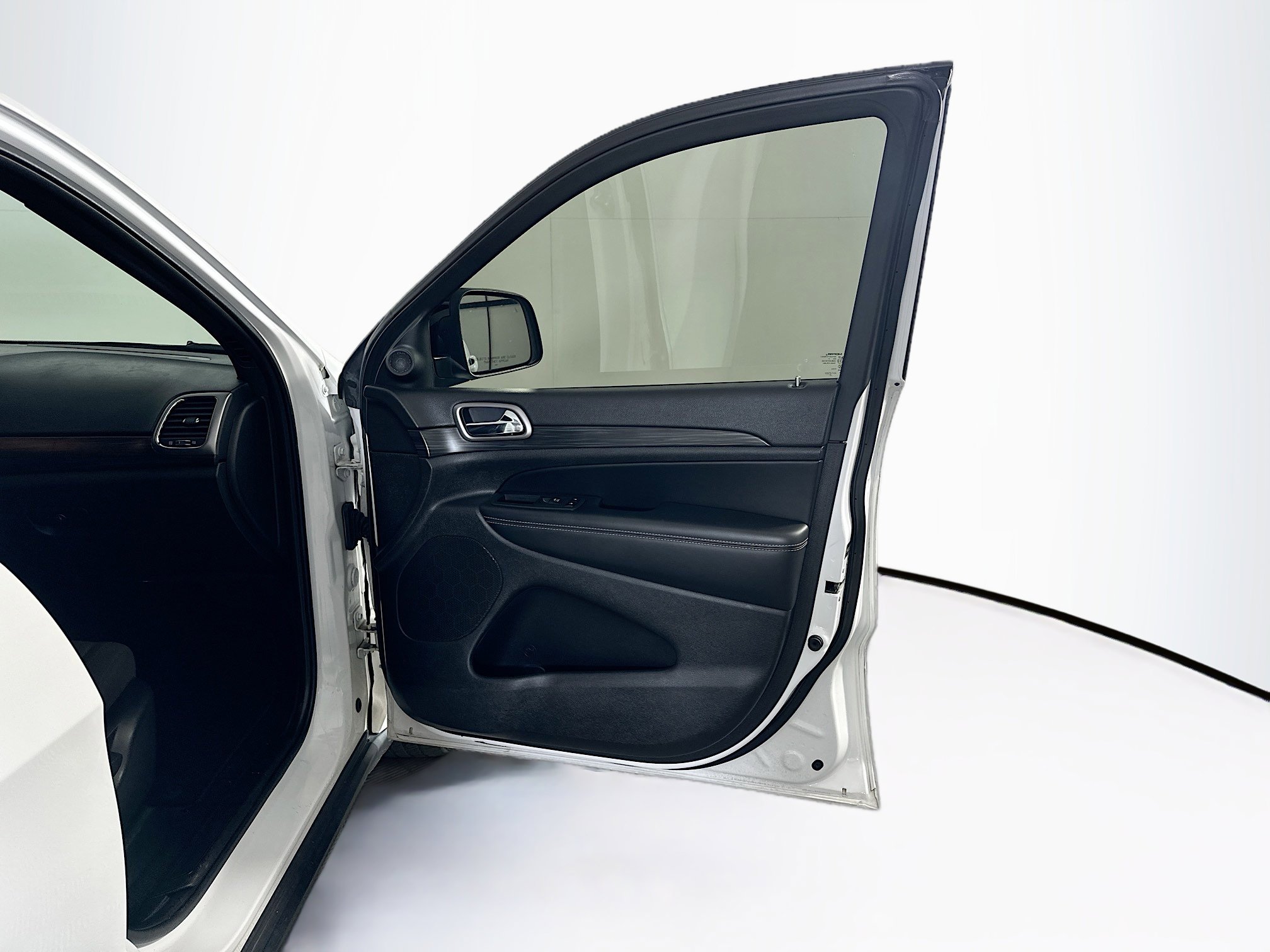 Used 2021 Jeep Grand Cherokee Freedom Edition image 32