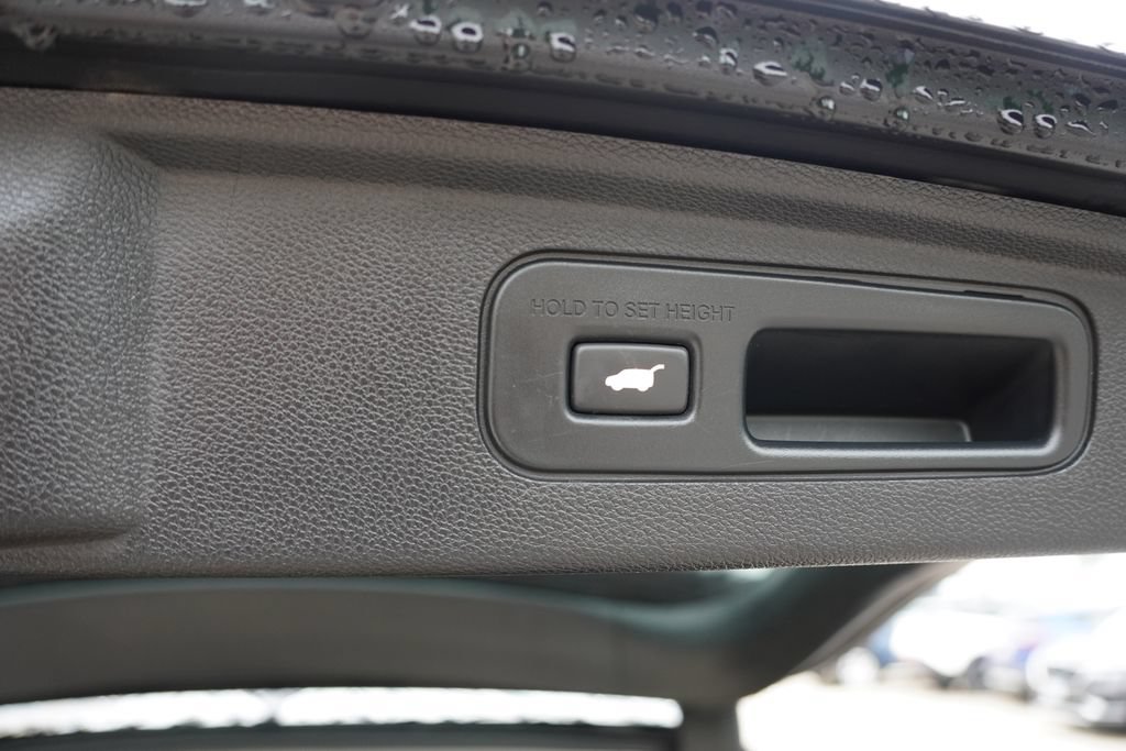 Used 2024 Honda Odyssey Elite image 25
