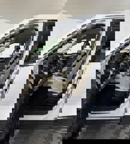 Used 2022 Ford Escape SE w/ Convenience Package image 9