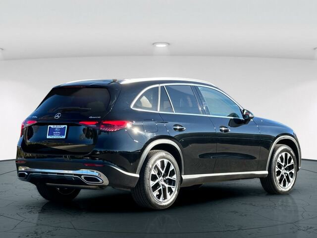 Used 2025 Mercedes-Benz GLC 350e 4MATIC image 6