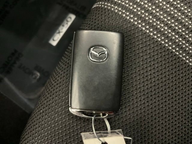 Used 2025 MAZDA CX-50 AWD 2.5 S w/ Preferred Package image 27