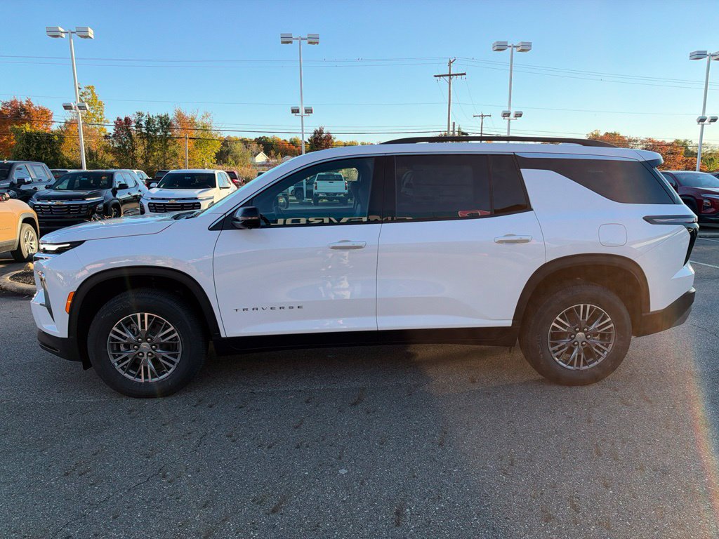 New 2027 Chevrolet Traverse LT w/ Driver Confidence Package AWD/4WD image 28