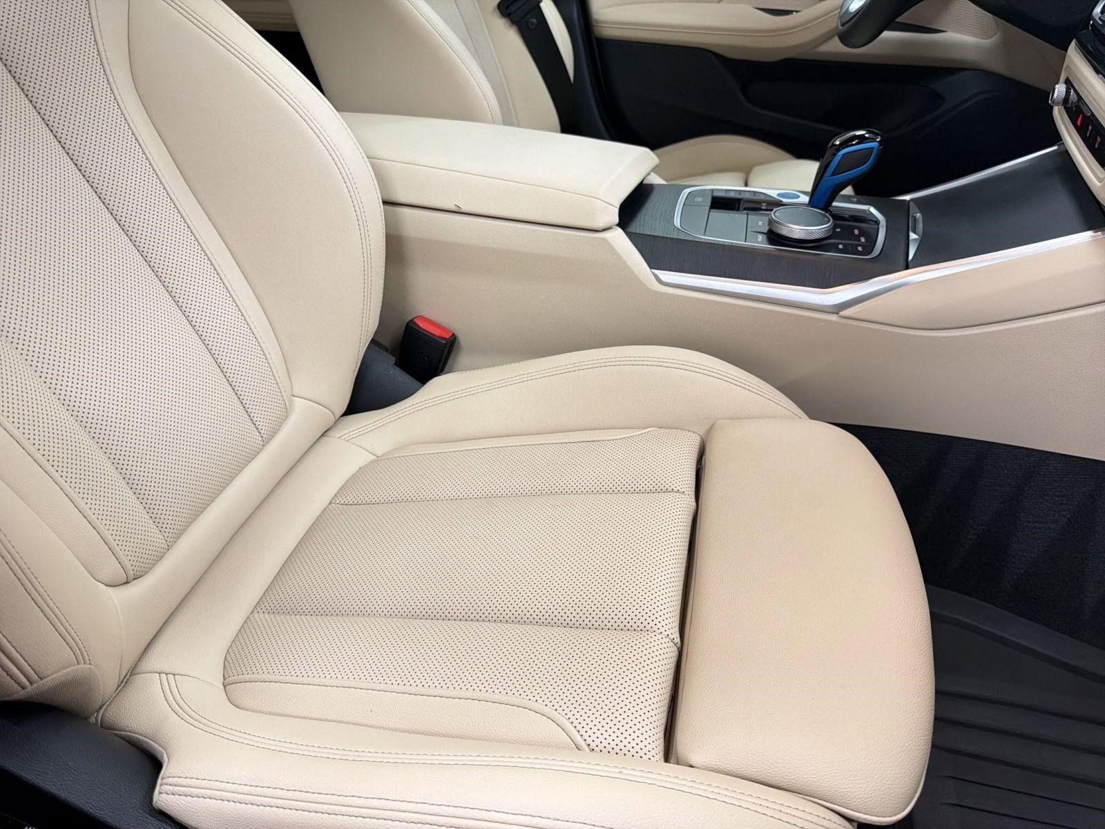 Certified 2023 BMW i4 eDrive35 w/ Premium Package image 28