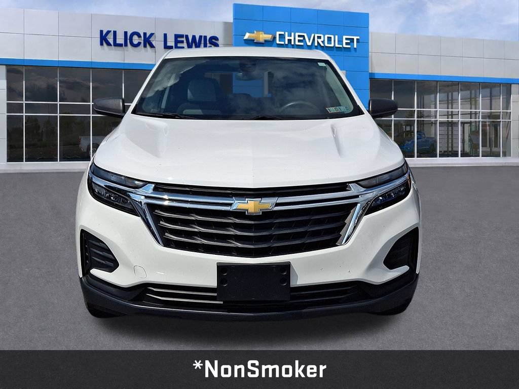 Used 2023 Chevrolet Equinox LS w/ LS Convenience Package AWD/4WD image 2