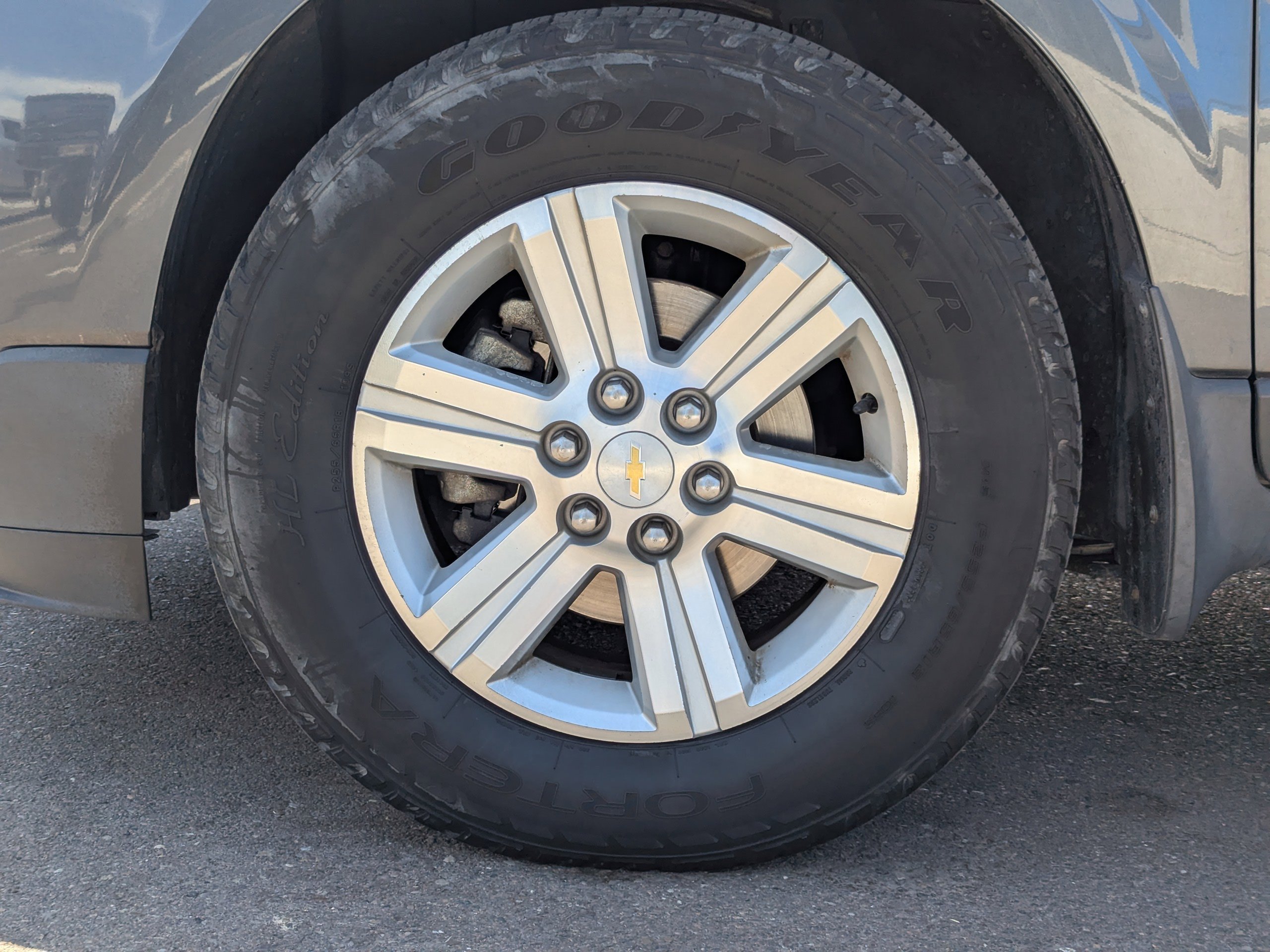 Used 2013 Chevrolet Traverse LT AWD/4WD image 47
