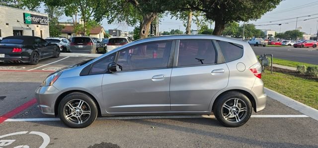 Used 2010 Honda Fit image 2
