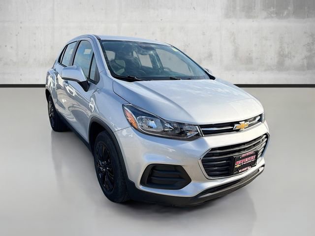 Used 2017 Chevrolet Trax LS image 3