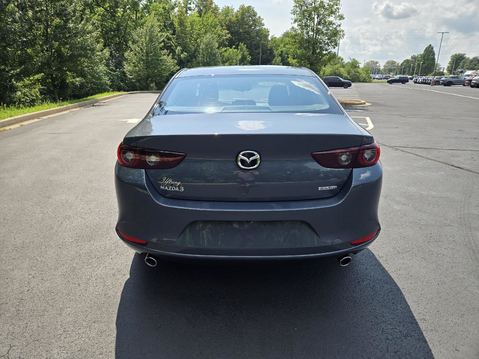 Used 2023 MAZDA MAZDA3 s FWD image 8