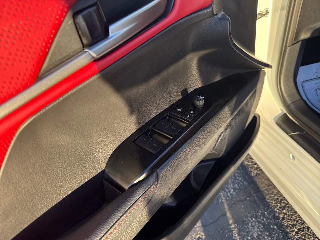 Used 2025 Toyota Camry XSE image 14