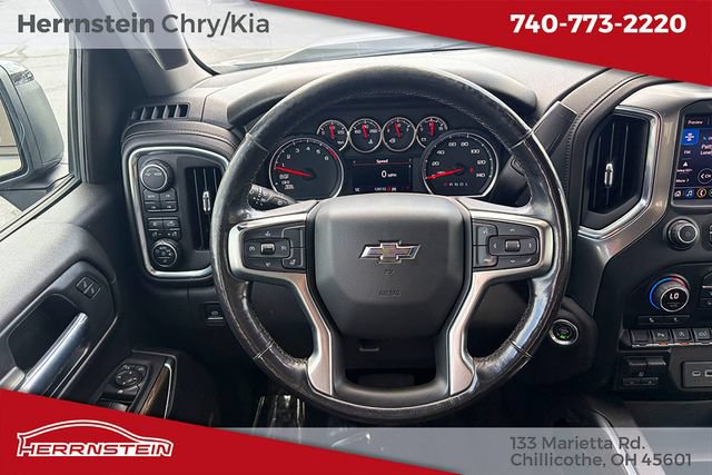 Used 2020 Chevrolet Silverado 1500 LT Trail Boss AWD/4WD image 7