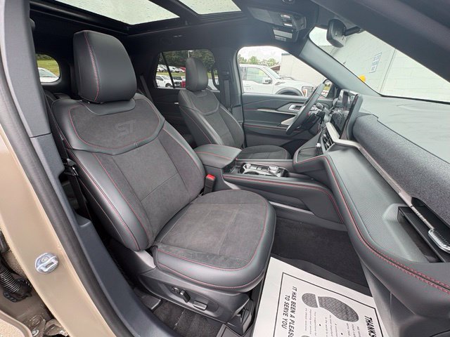 New 2027 Ford Explorer ST w/ Sun And Sound Package AWD/4WD image 30