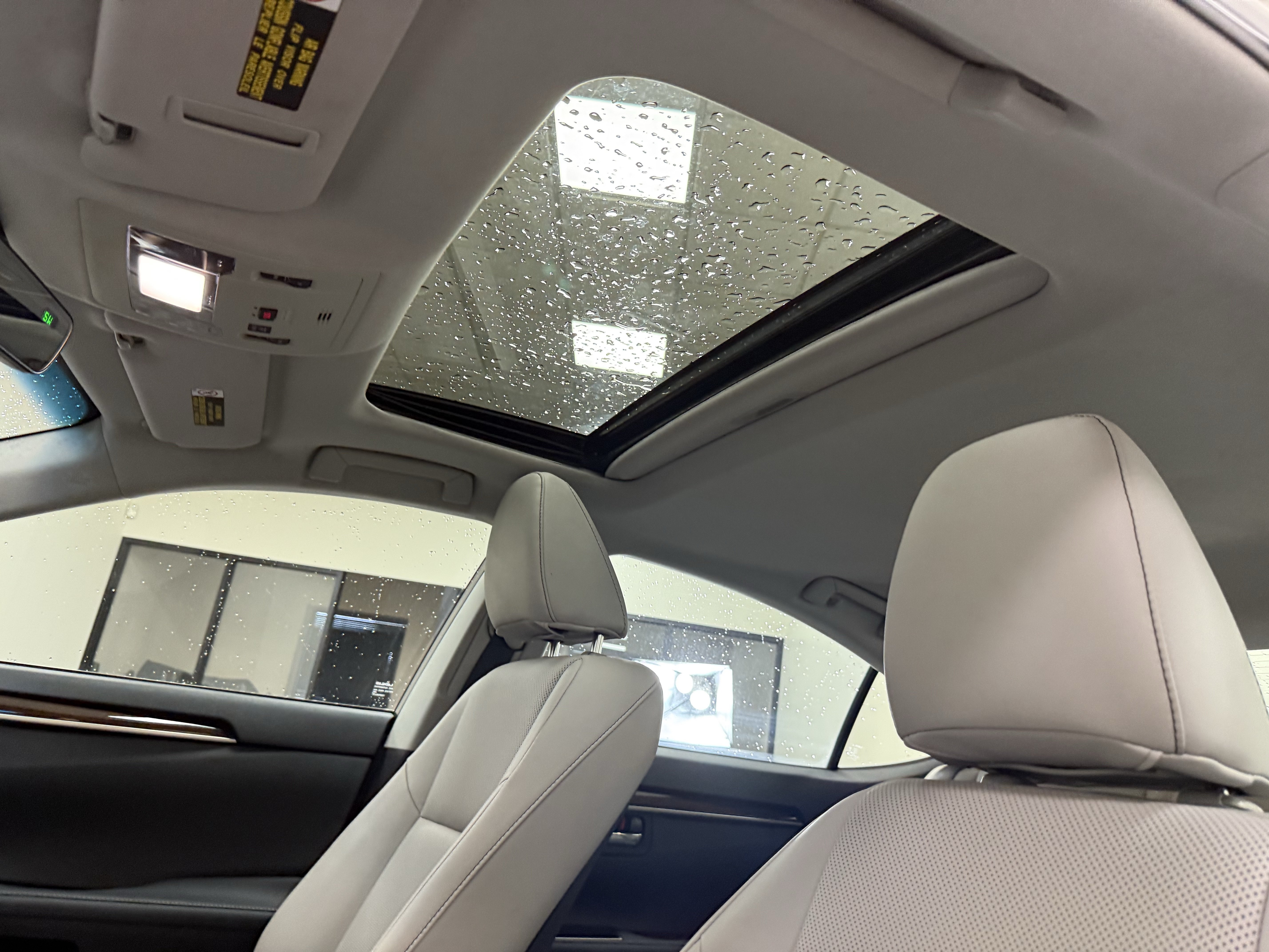 Used 2017 Lexus ES 350 w/ Premium Package FWD image 15