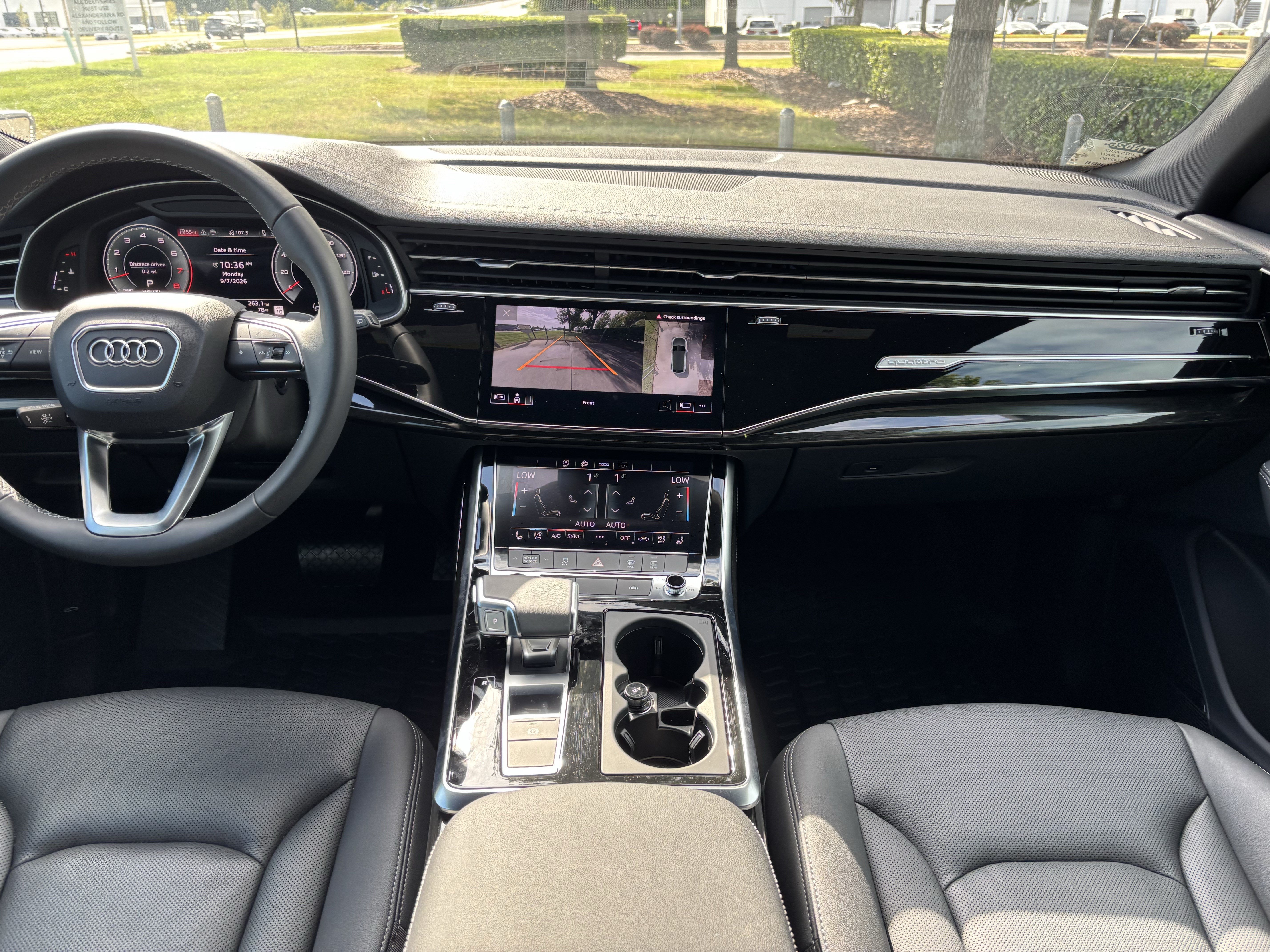 Used 2025 Audi Q8 Premium Plus AWD/4WD image 32