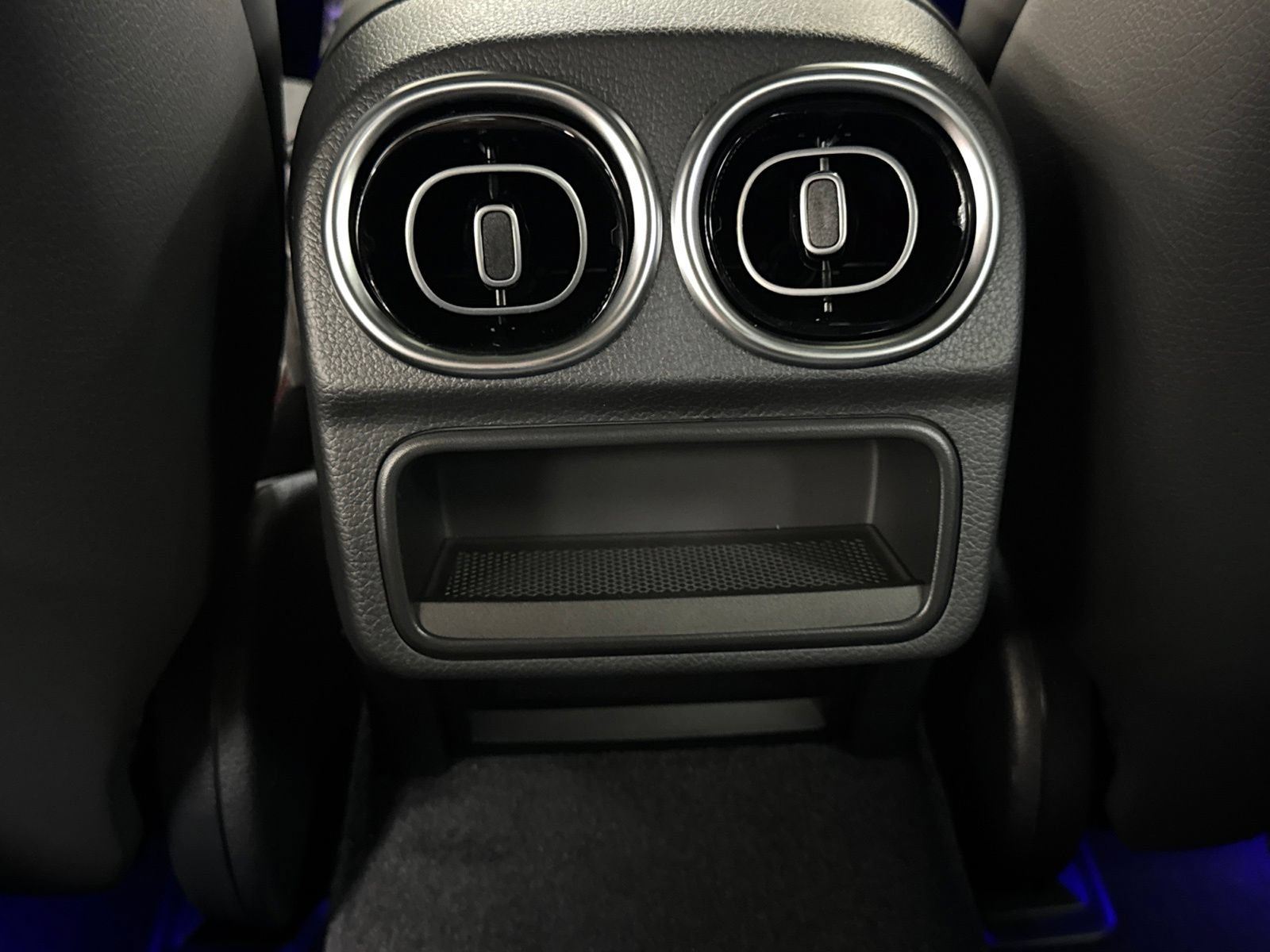 New 2026 Mercedes-Benz C 43 AMG 4MATIC Sedan image 30