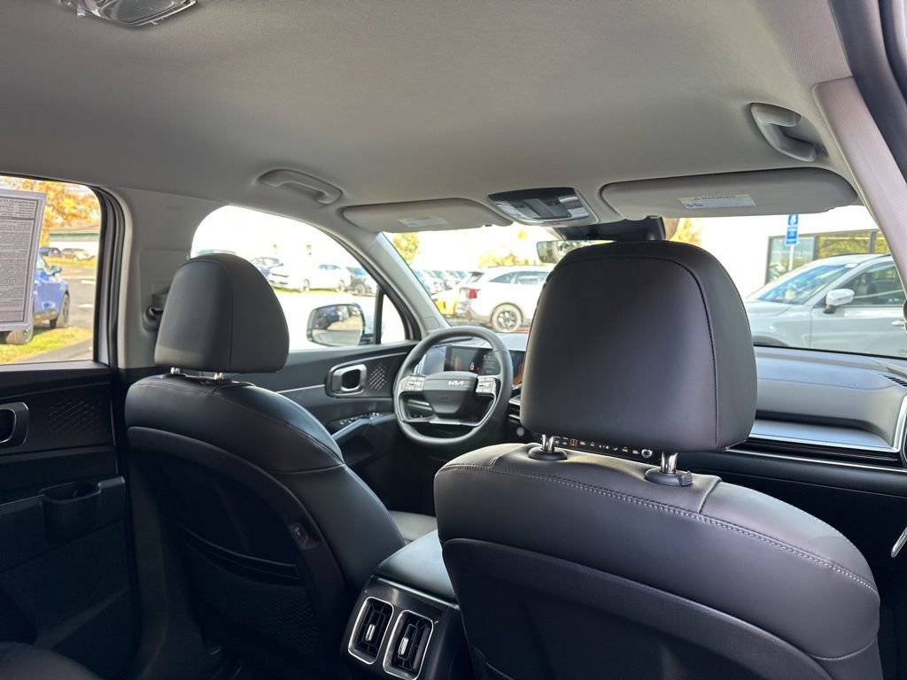 New 2026 Kia Sorento EX image 17