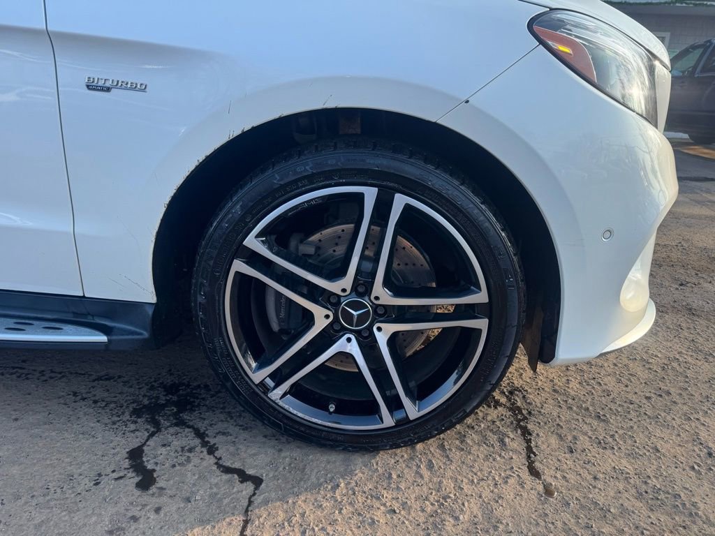 Used 2019 Mercedes-Benz GLE 43 AMG 4MATIC image 14
