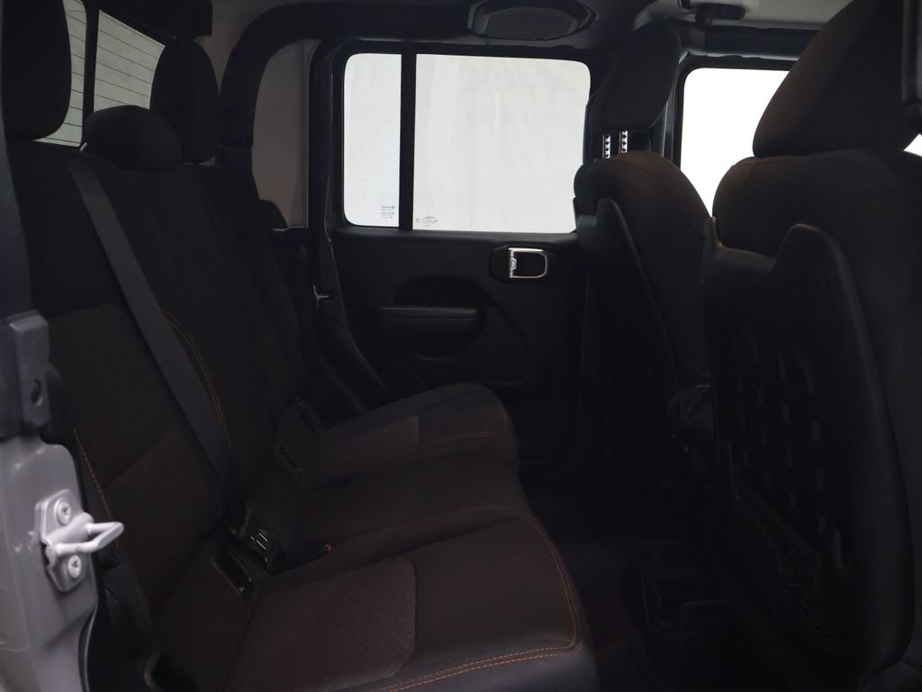 Used 2023 Jeep Gladiator Mojave w/ Cold Weather Group AWD/4WD image 13
