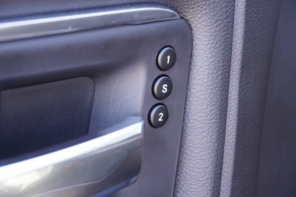 New 2026 RAM 3500 Laramie AWD/4WD image 21
