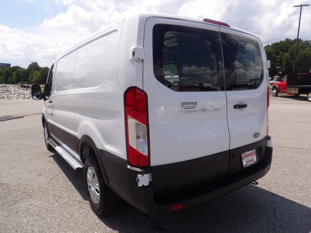 Used 2025 Ford Transit 250 Low Roof w/ Exterior Upgrade Package RWD image 5