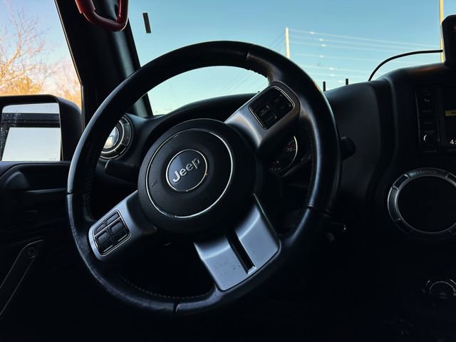 Used 2016 Jeep Wrangler Unlimited Rubicon image 19