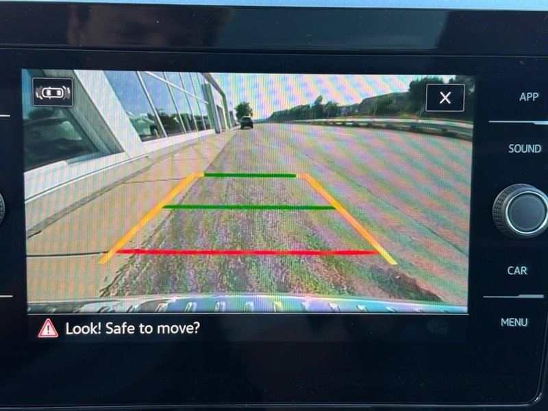 New 2025 Volkswagen Taos SE image 12