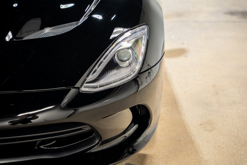 Used 2013 SRT Viper GTS w/ GTS Laguna Interior Pkg image 6