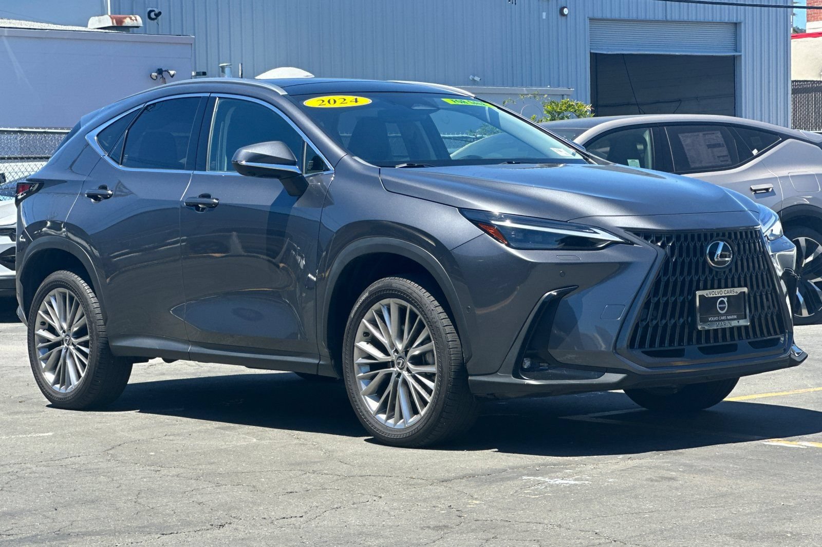 Used 2024 Lexus NX 350h AWD w/ Vision Package image 9