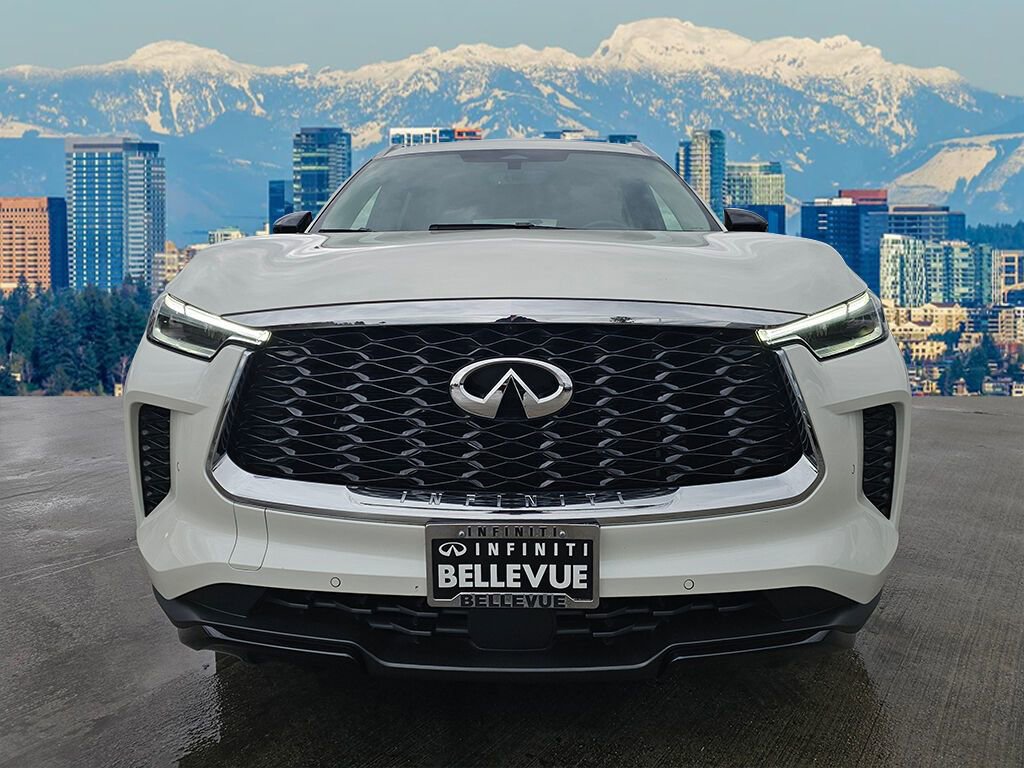 Certified 2023 INFINITI QX60 Luxe w/ Cargo Package image 2