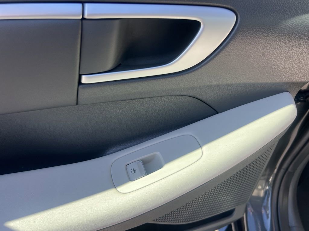 Used 2025 Hyundai Sonata SEL image 22