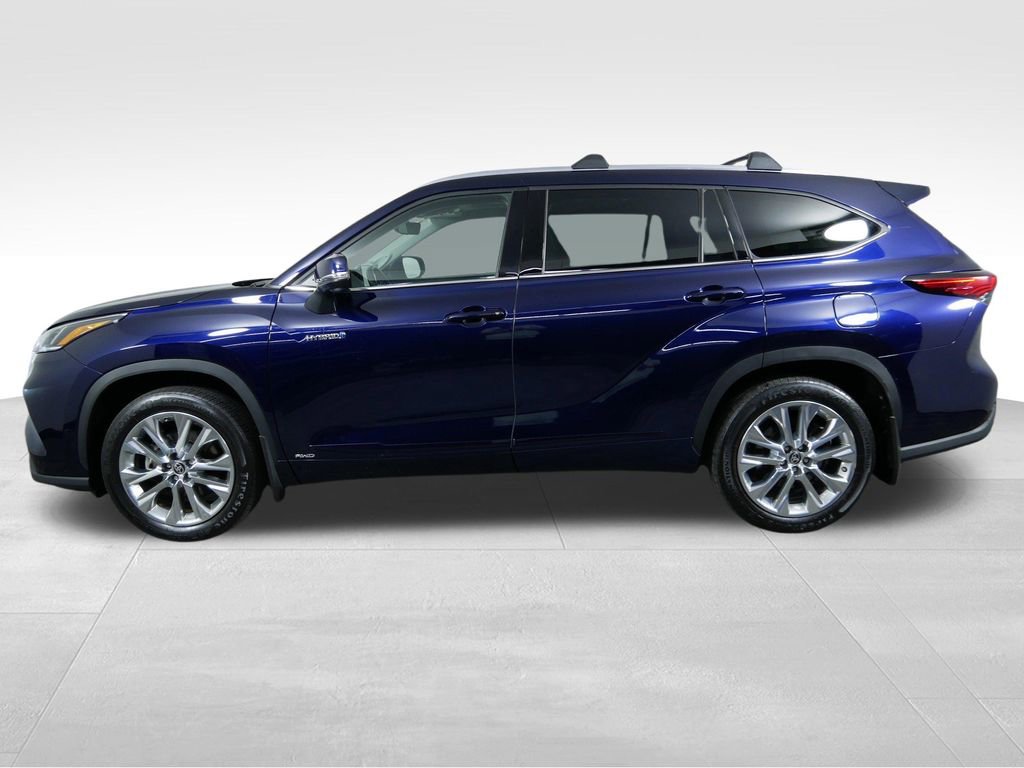Used 2021 Toyota Highlander Limited AWD/4WD image 6