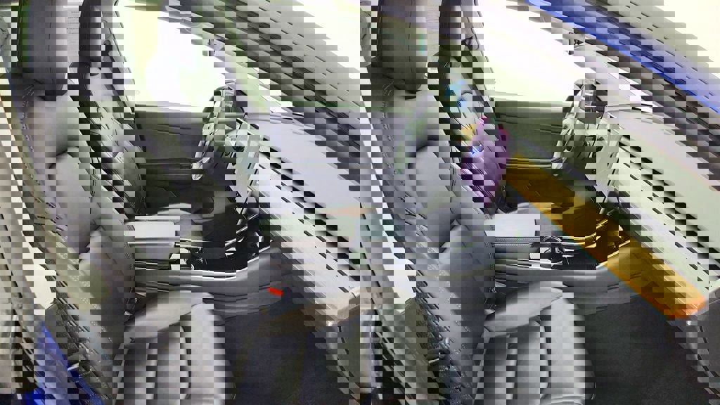 Used 2020 Tesla Model Y Long Range image 28