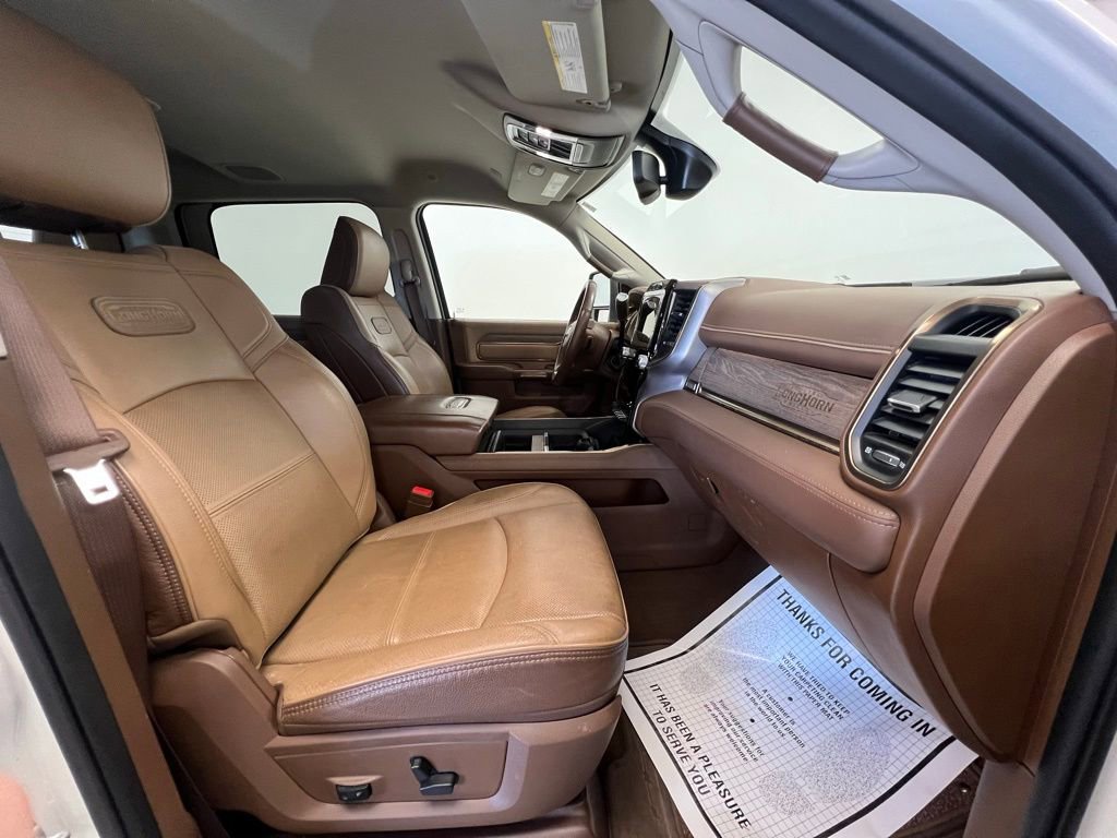 Used 2024 RAM 3500 Limited image 9