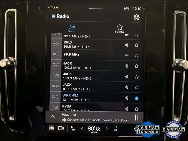 Used 2025 Volvo XC40 B5 Plus image 47