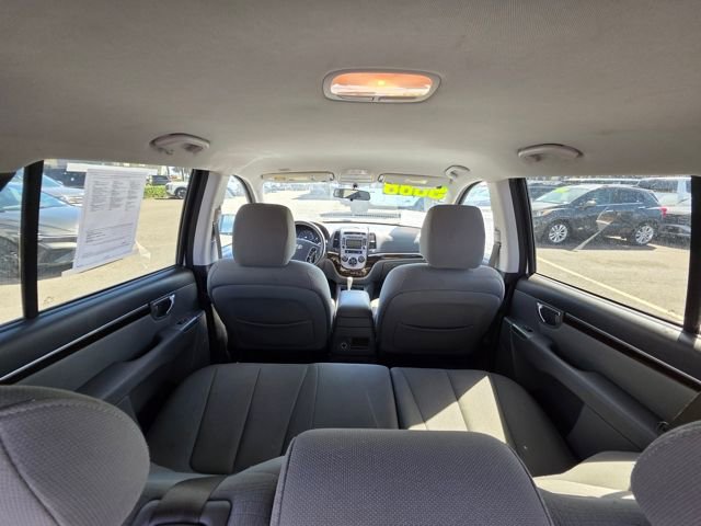 Used 2011 Hyundai Santa Fe GLS FWD image 12