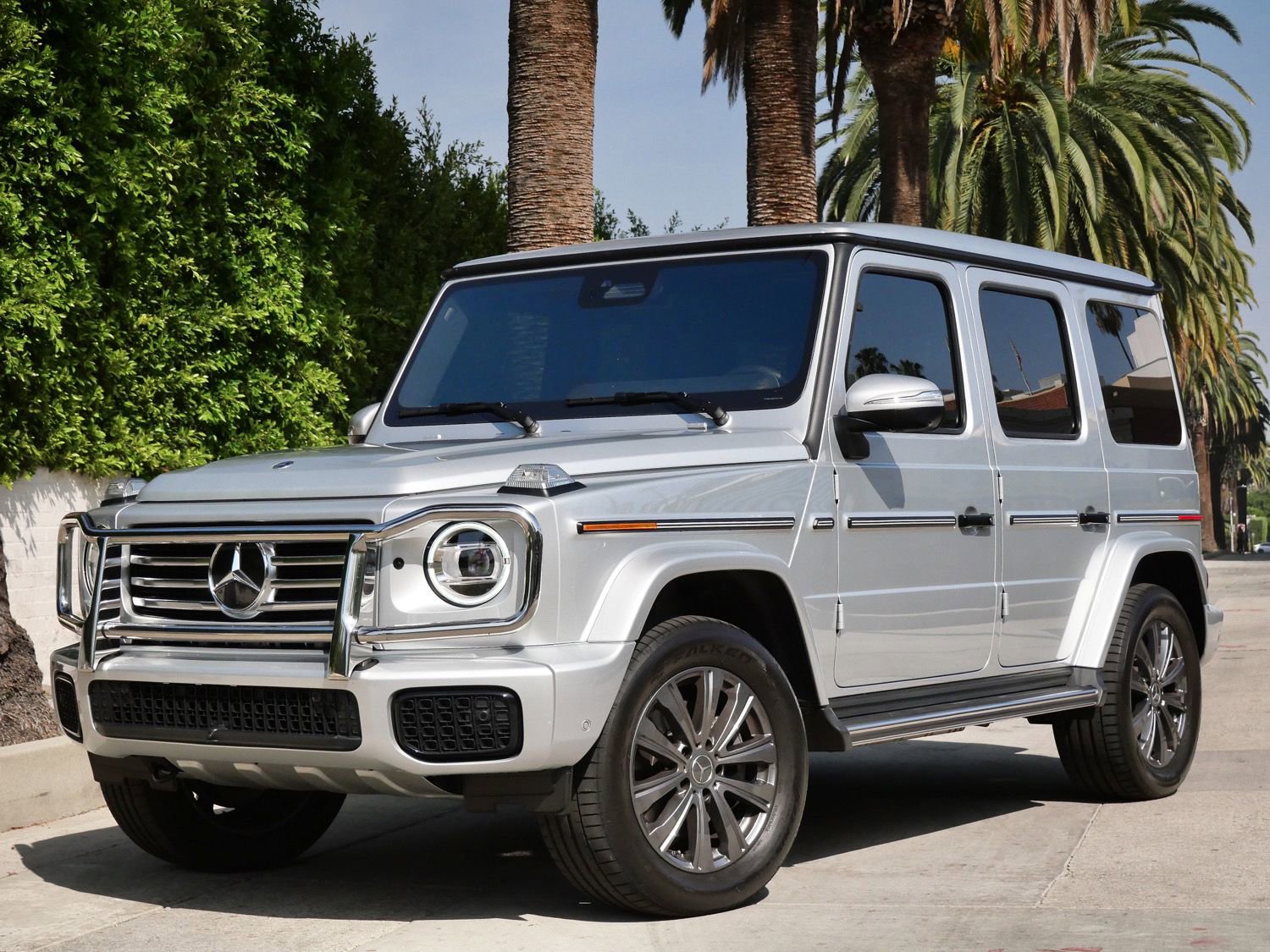 Used 2025 Mercedes-Benz G 550 image 3