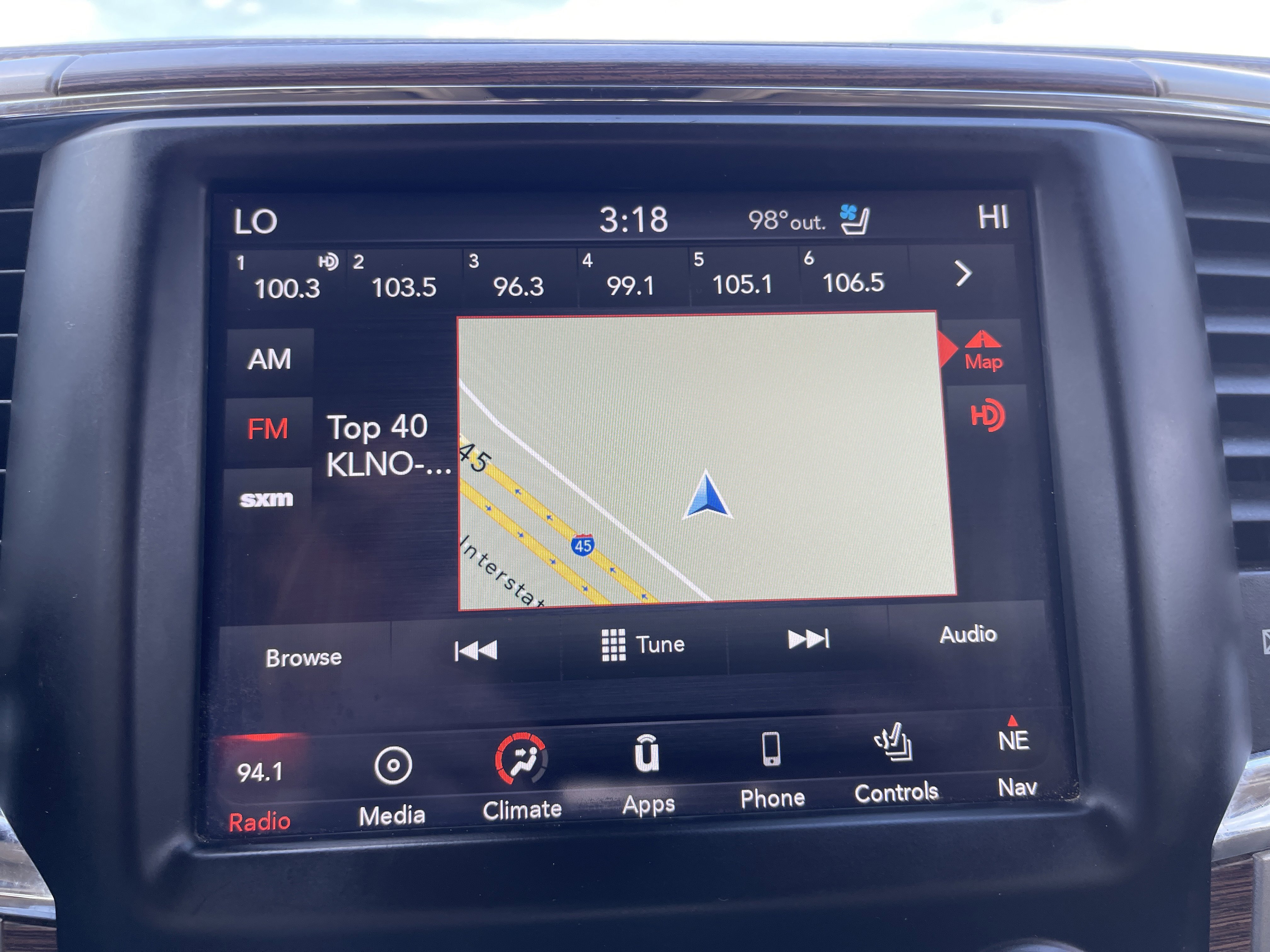 Used 2018 RAM 3500 Laramie image 26