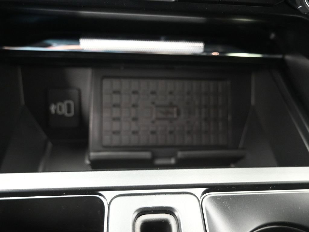 New 2025 Ford F150 Platinum w/ FX4 Off-Road Package image 30