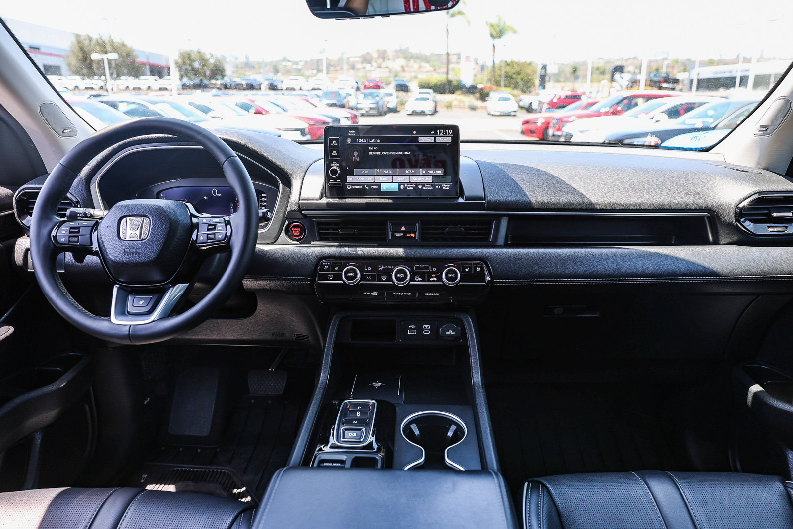 Certified 2024 Honda Pilot Elite image 2