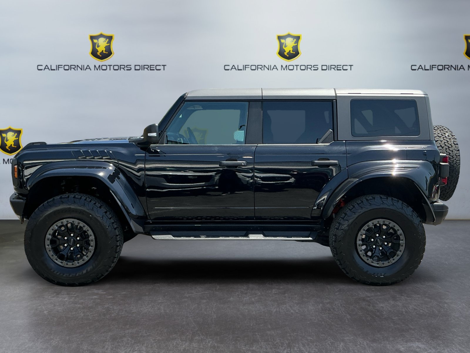 Used 2024 Ford Bronco Raptor w/ Interior Carbon Fiber Pack 6 AWD/4WD image 8
